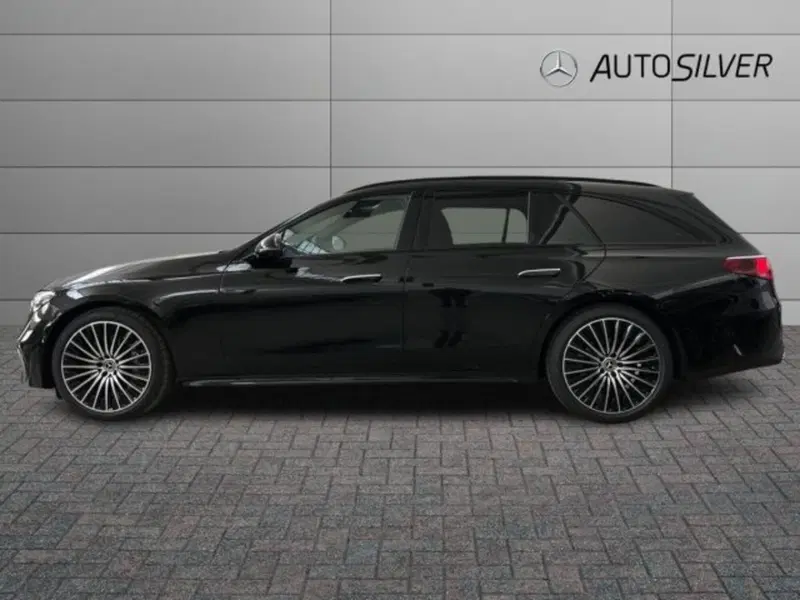 Mercedes-Benz Classe E Station Wagon nuova a Verona (6)