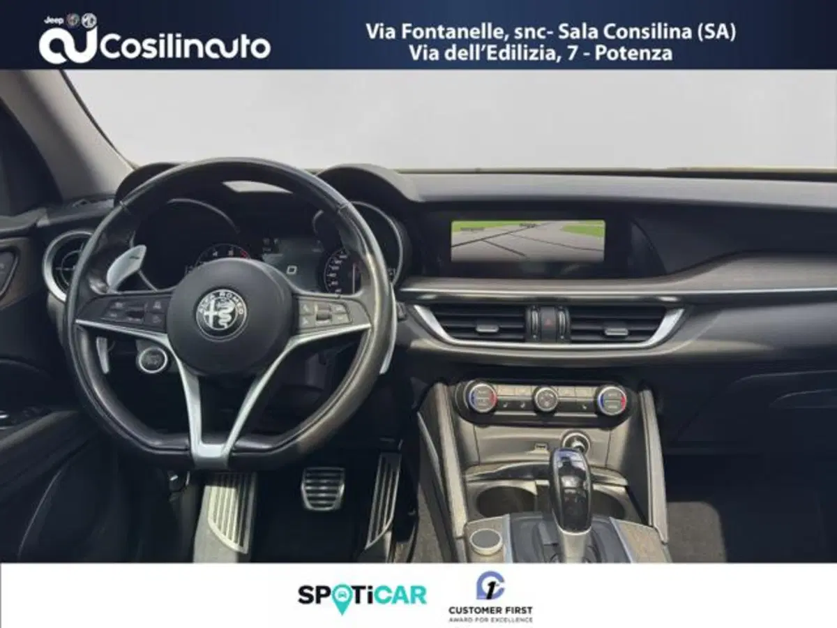 Alfa Romeo Stelvio usata a Salerno (11)