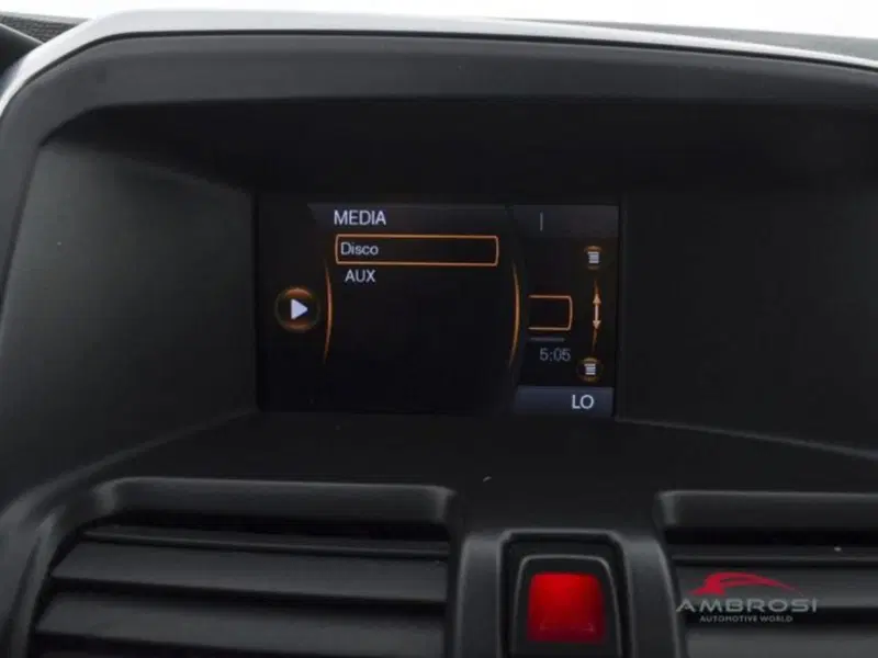 Volvo XC60 usata a Perugia (15)