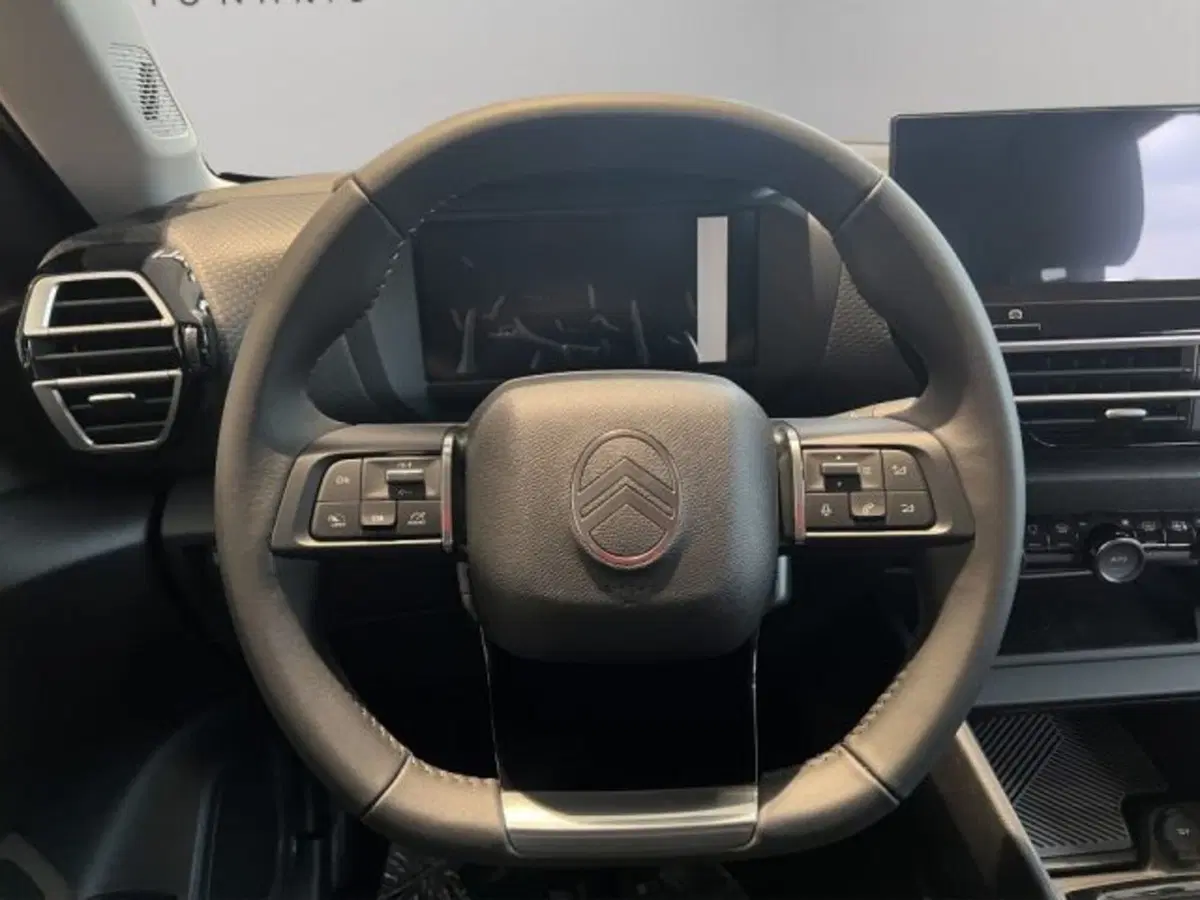 Citroen C4 nuova a Perugia (12)