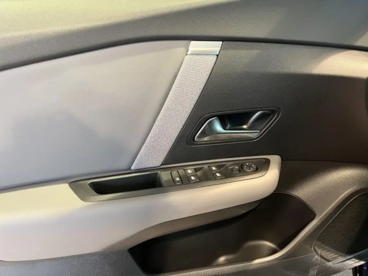 Citroen C4 nuova a Perugia (16)
