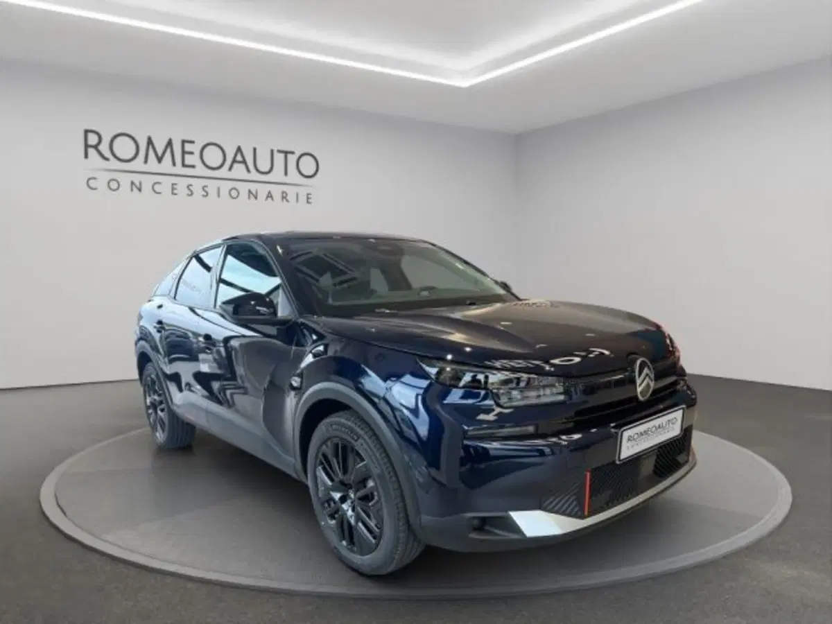 Citroen C4 nuova a Perugia (8)