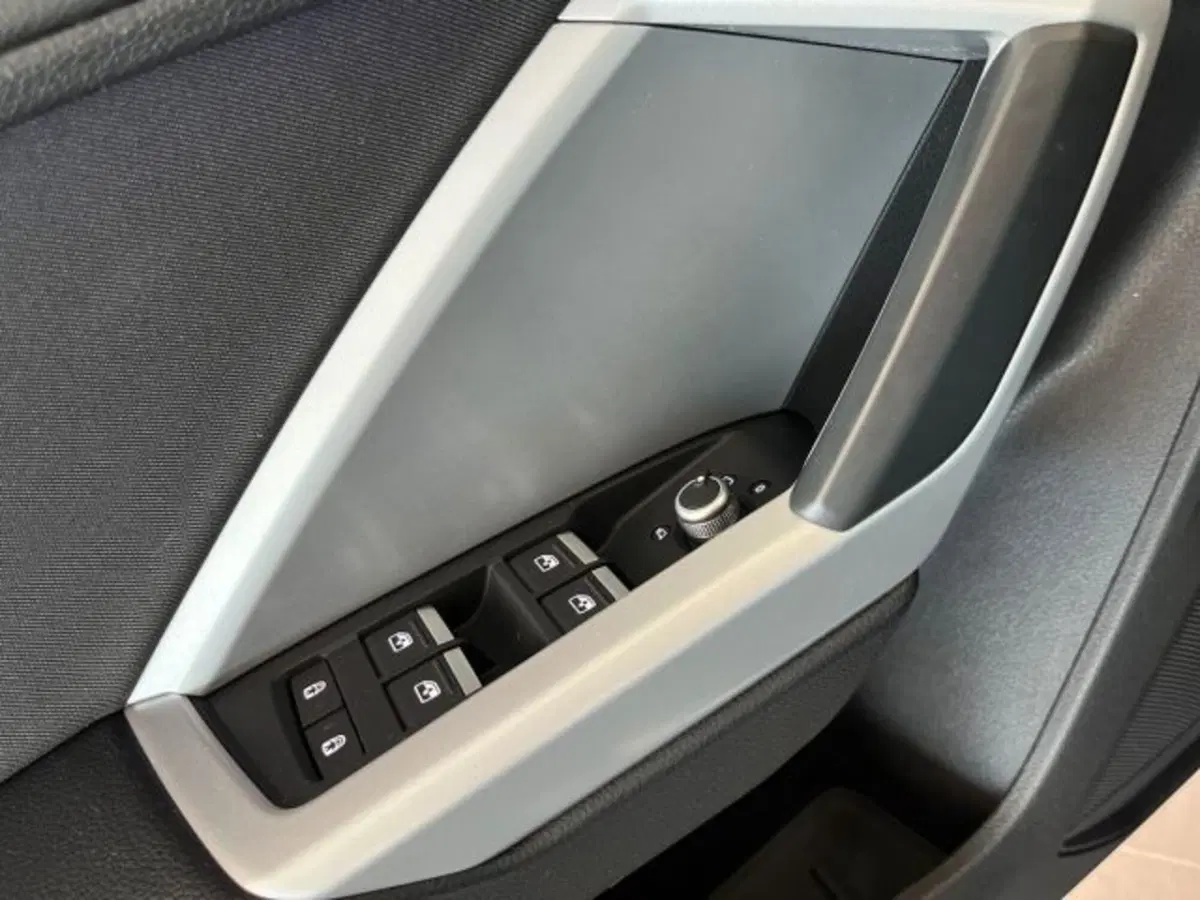 Audi Q3 Sportback usata a Bologna (17)