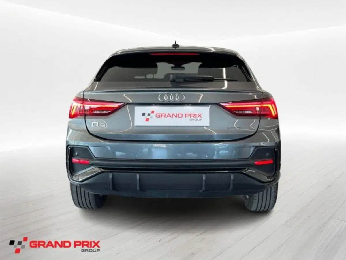 Audi Q3 Sportback usata a Bologna (5)