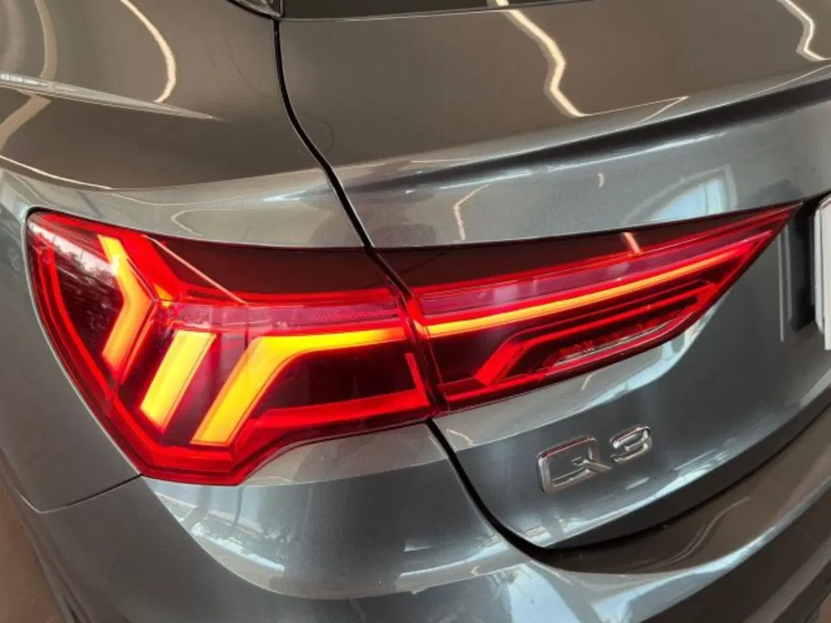 Audi Q3 Sportback usata a Bologna (8)
