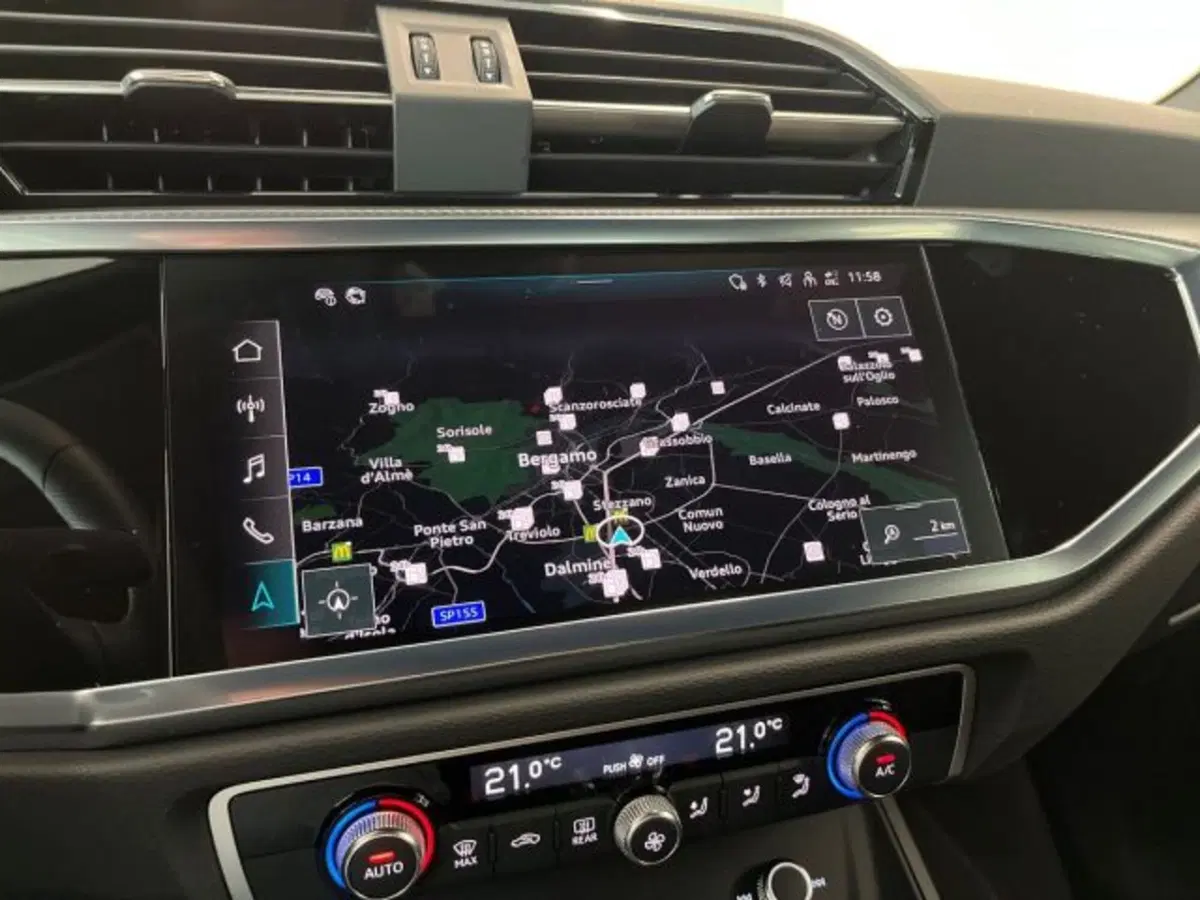 Audi Q3 Sportback usata a Bologna (14)