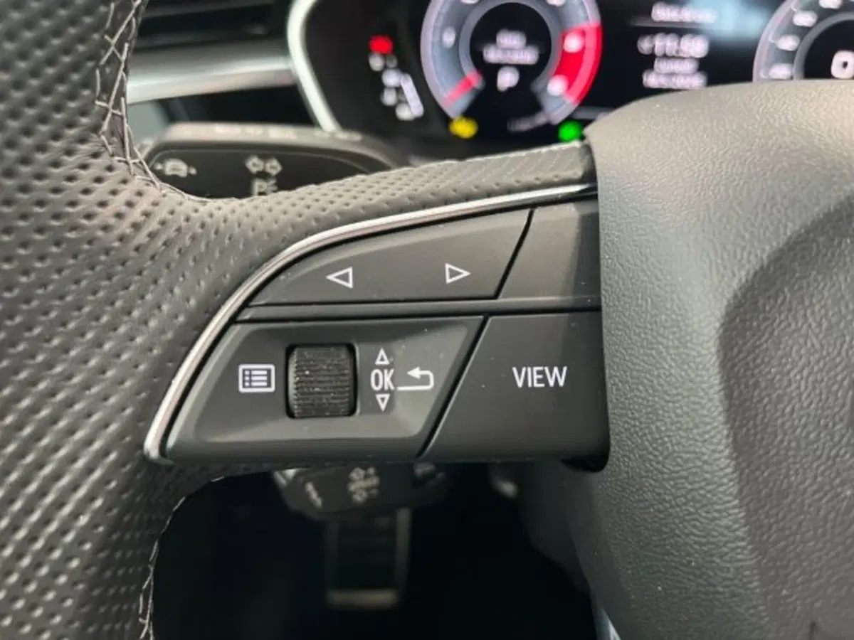 Audi Q3 Sportback usata a Bologna (15)