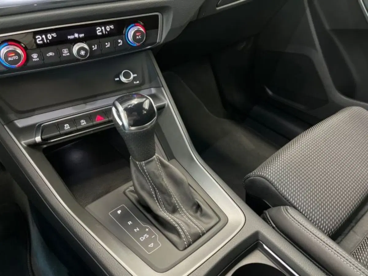 Audi Q3 Sportback usata a Bologna (18)