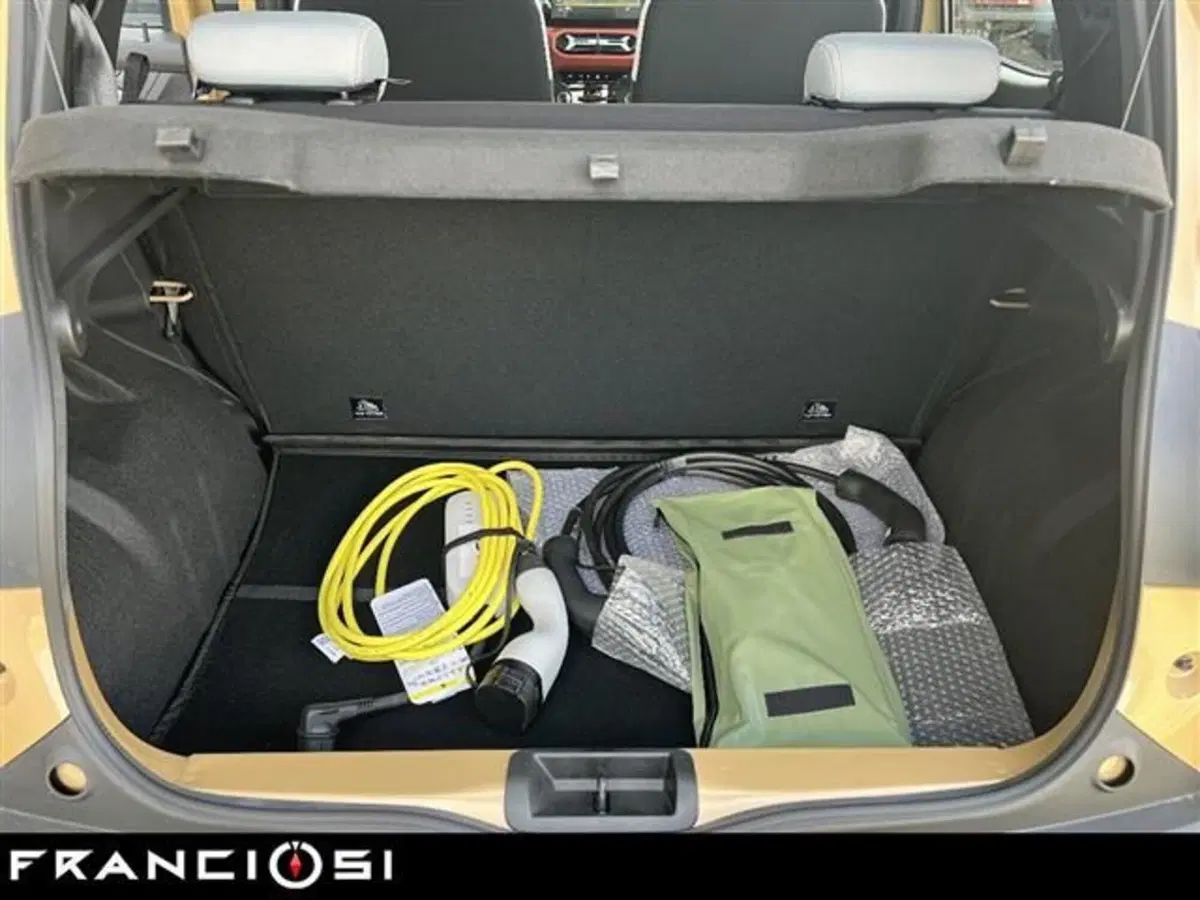 Dacia Spring usata a Modena (12)