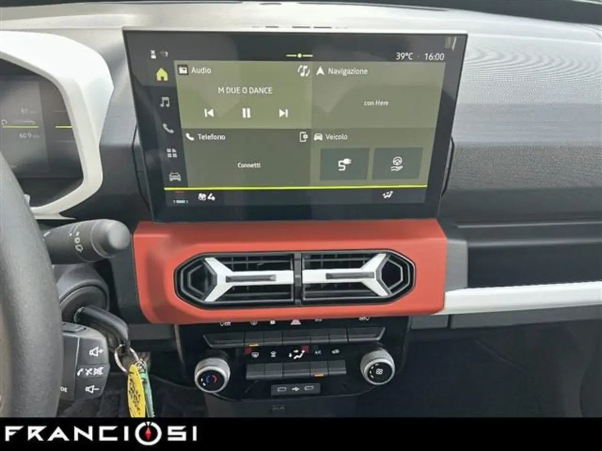 Dacia Spring usata a Modena (7)