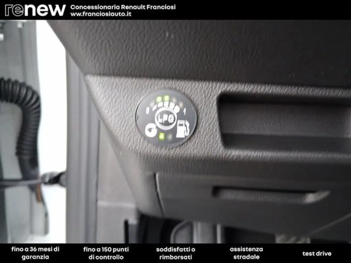 Renault Clio usata a Modena (9)