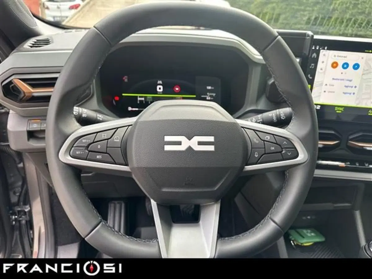 Dacia Bigster usata a Modena (6)