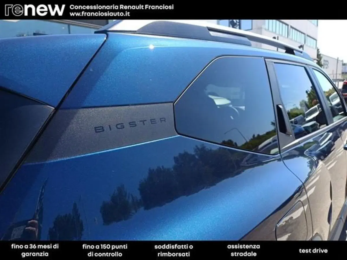Dacia Bigster usata a Modena (18)