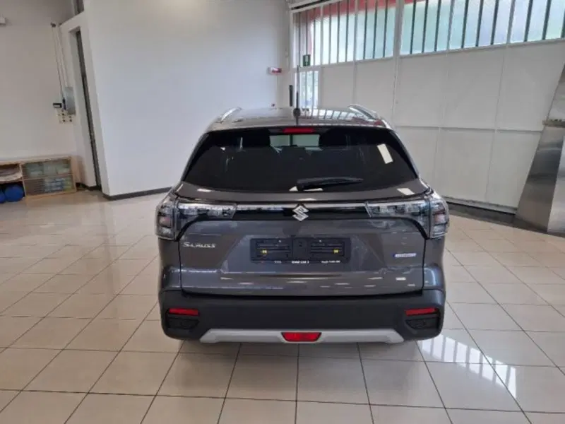Suzuki S-Cross nuova a Reggio Emilia (4)