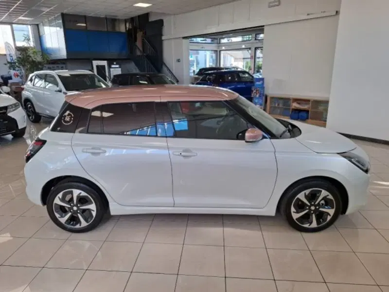 Suzuki Swift nuova a Reggio Emilia (6)