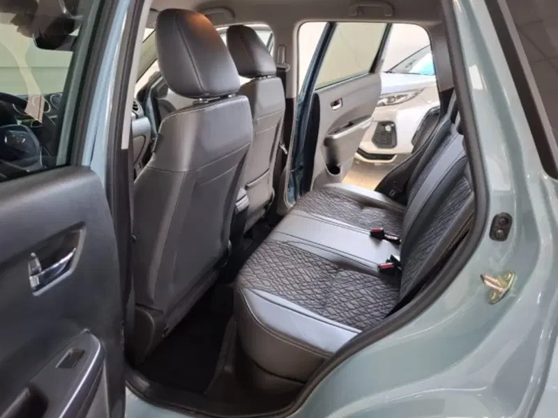 Suzuki Vitara nuova a Reggio Emilia (15)