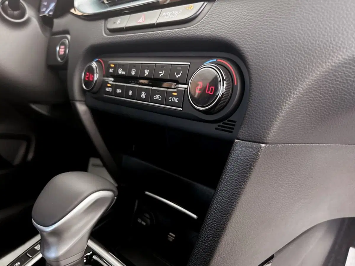 Kia XCeed nuova a Piacenza (13)