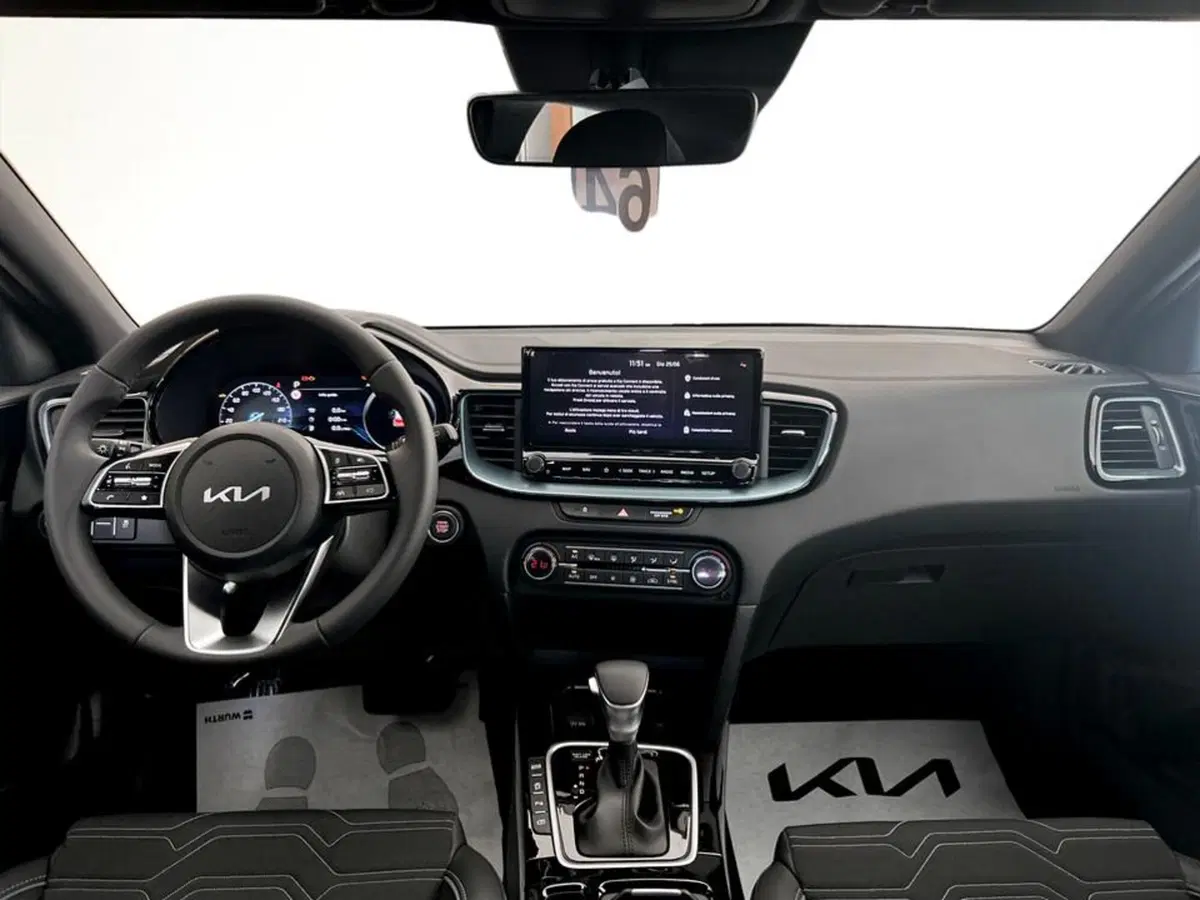 Kia XCeed nuova a Piacenza (8)