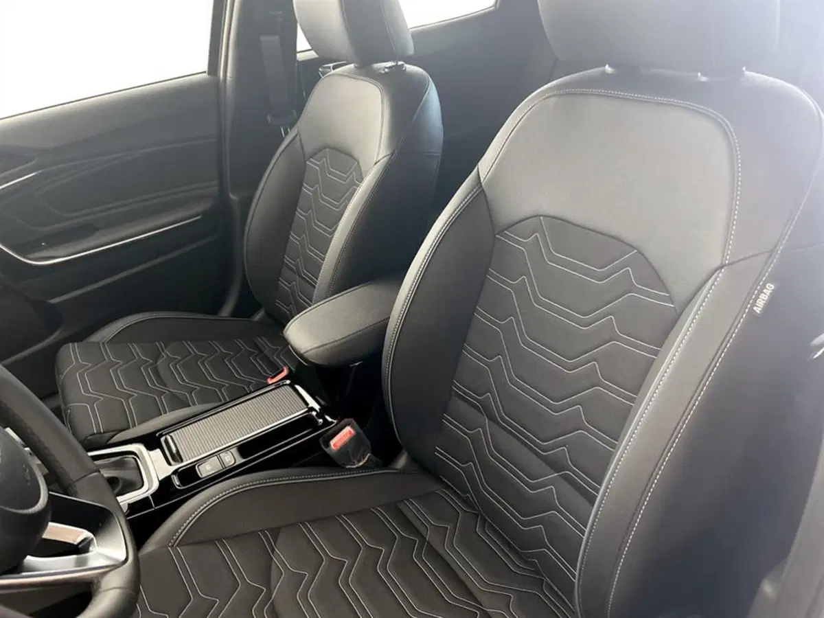 Kia XCeed nuova a Piacenza (9)