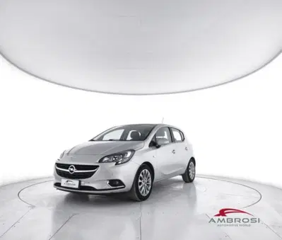Opel Corsa 1.4 90CV GPL Tech 5 porte Innovation del 2018 usata a Corciano