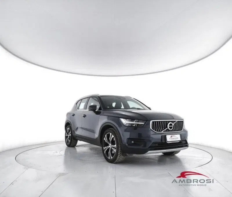Volvo XC40 usata a Perugia (2)