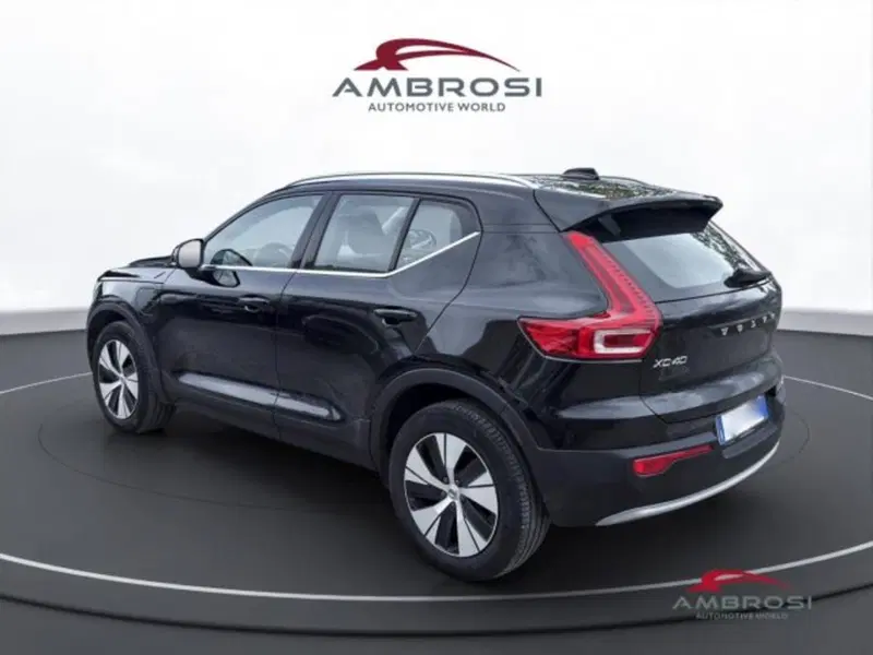 Volvo XC40 usata a Perugia (4)