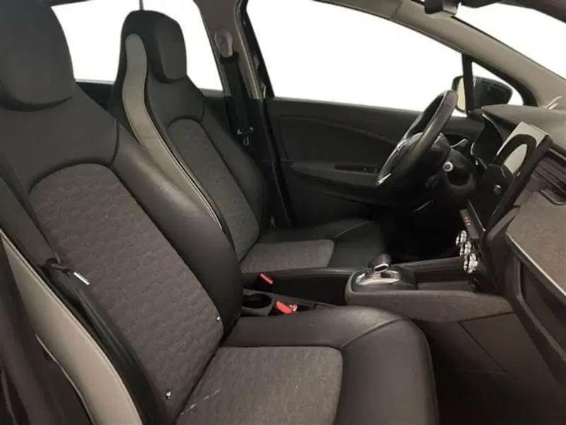 Renault Zoe usata a Como (11)