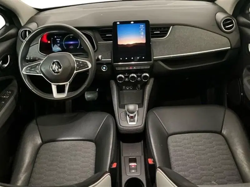 Renault Zoe usata a Como (9)