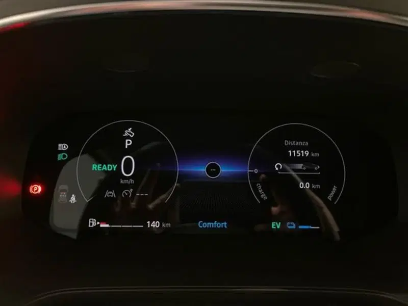 Renault Captur usata a Como (15)