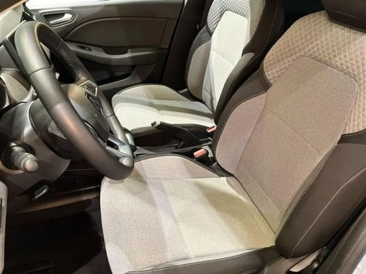 Renault Clio usata a Como (11)