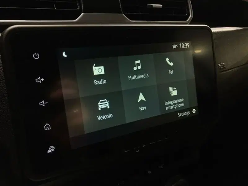Dacia Duster Van usata a Como (14)