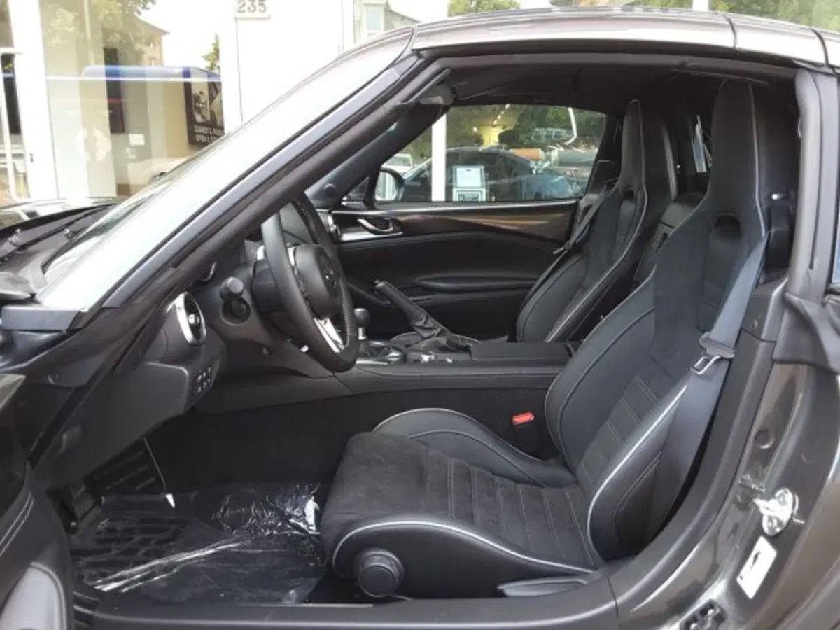 Mazda MX-5 nuova a Firenze (5)