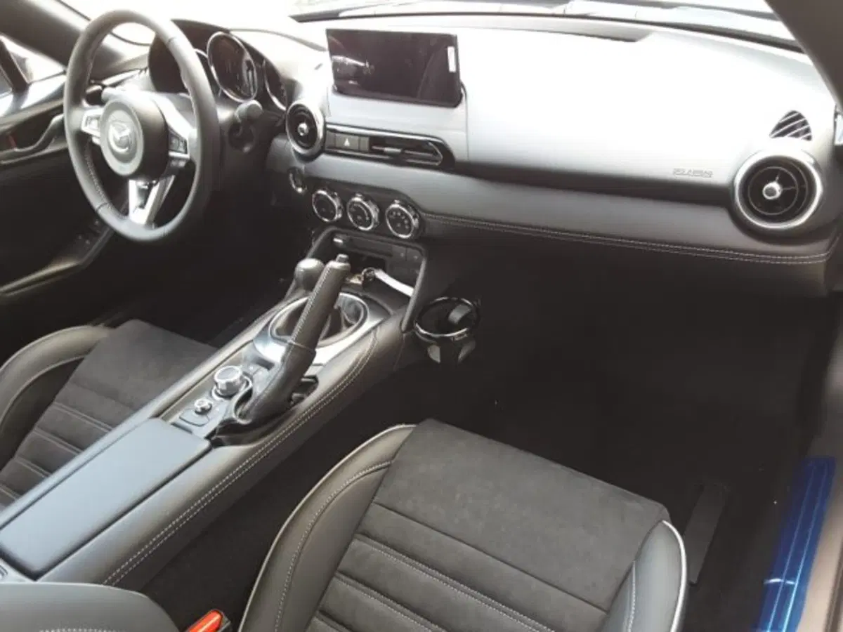 Mazda MX-5 nuova a Firenze (7)