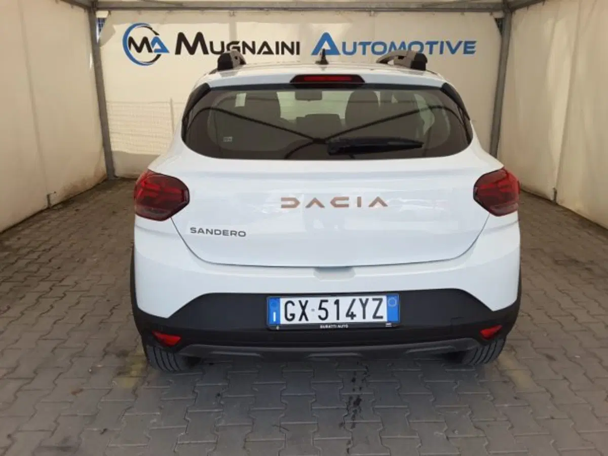 Dacia Sandero Stepway usata a Firenze (11)