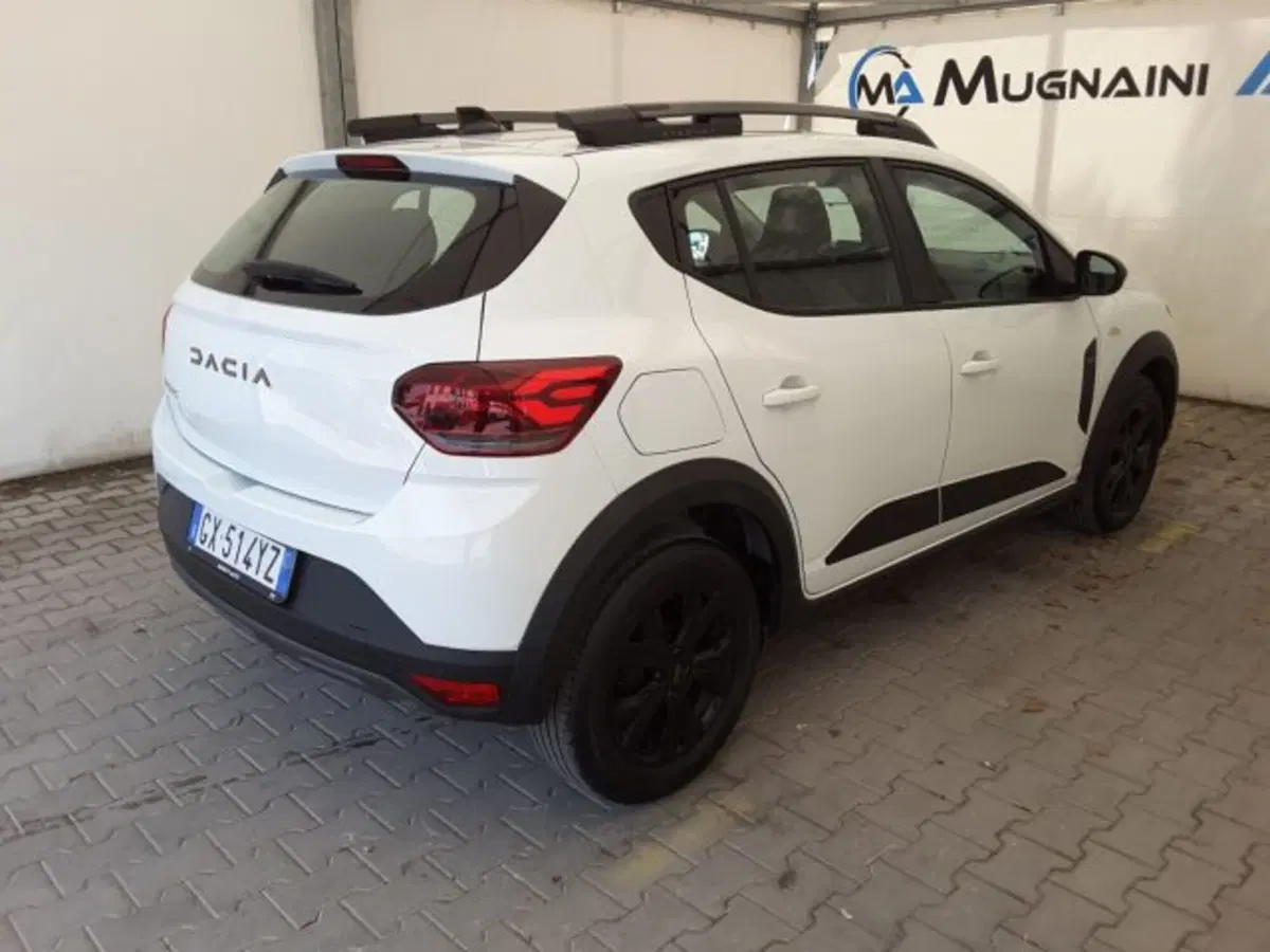 Dacia Sandero Stepway usata a Firenze (12)