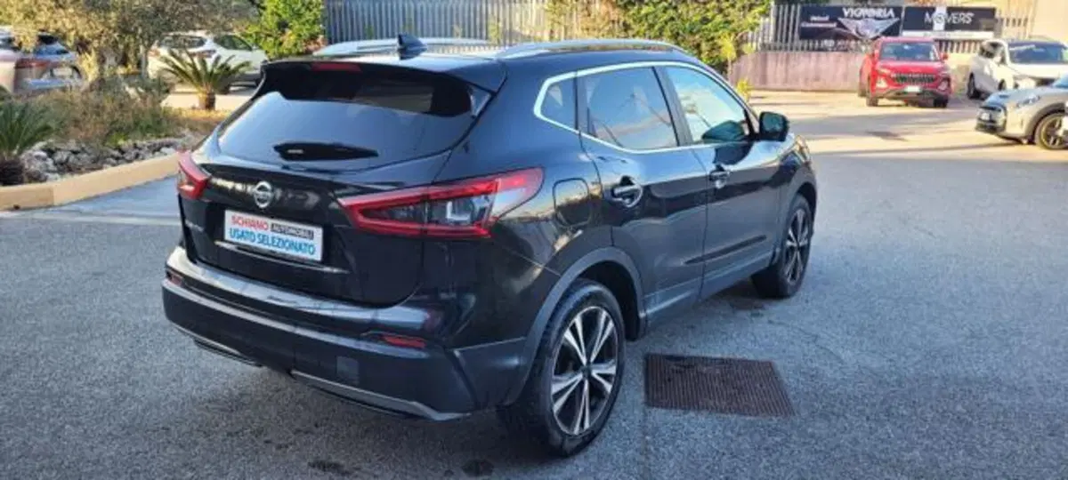 Nissan Qashqai usata a Napoli (4)
