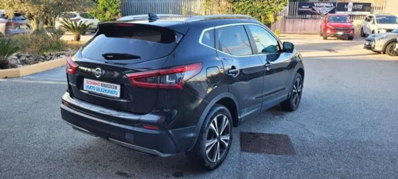 Nissan Qashqai usata a Napoli (4)