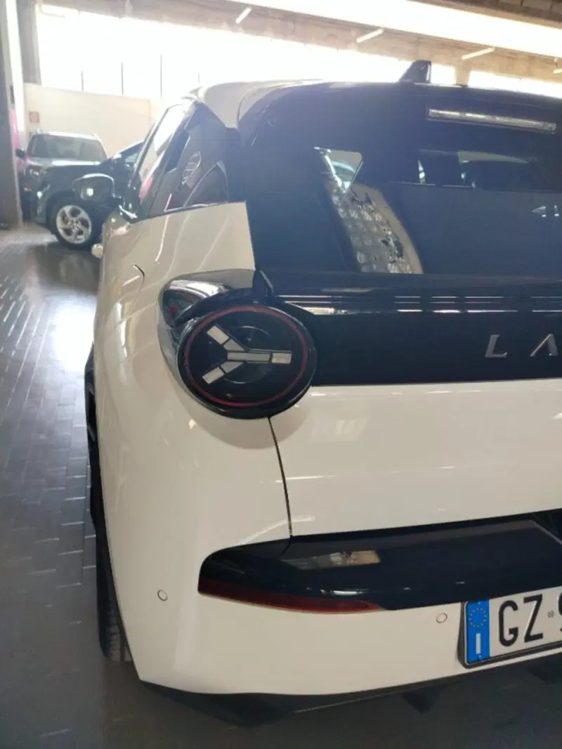 Lancia Ypsilon usata a Forlì-Cesena (7)