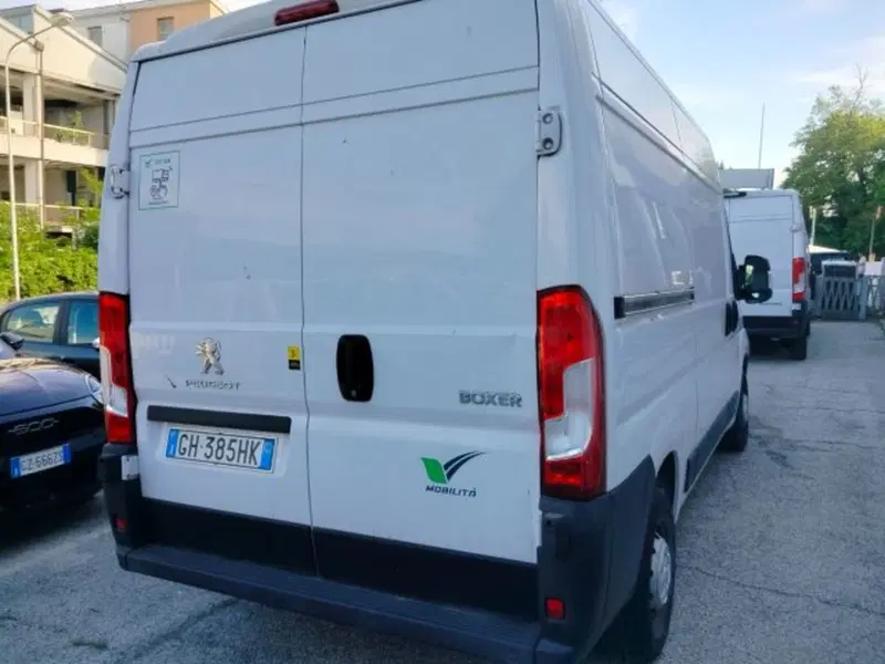 Peugeot Boxer Furgone usata a Forlì-Cesena (7)