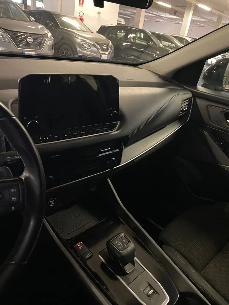 Nissan Qashqai usata a Cagliari (7)