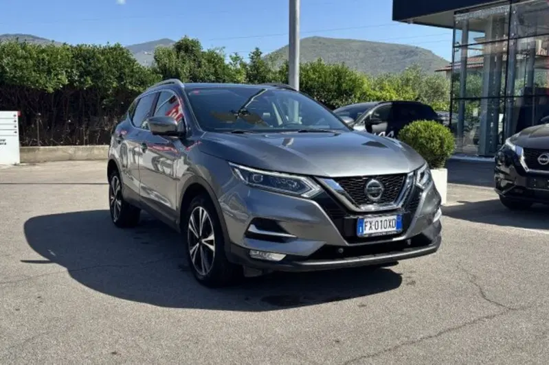 Nissan Qashqai usata a Latina