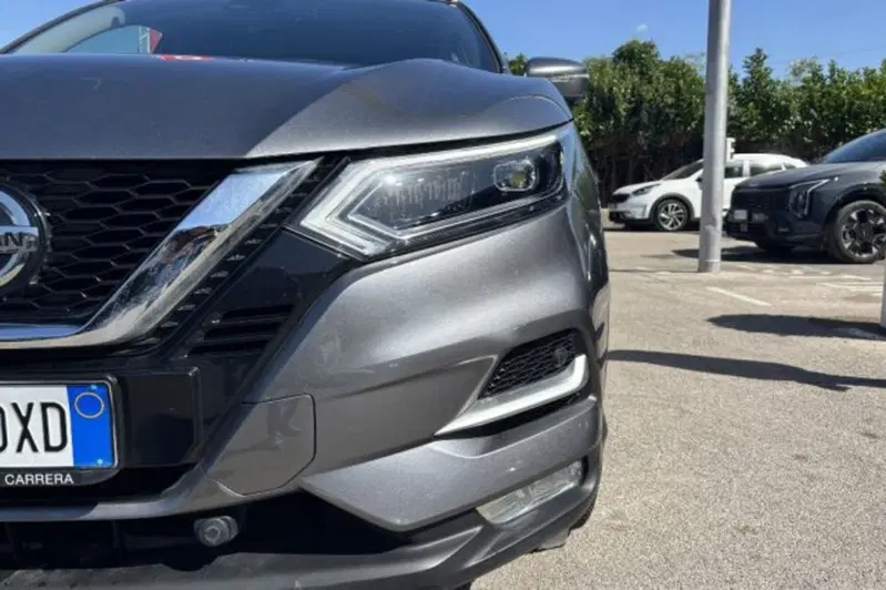 Nissan Qashqai usata a Latina (11)