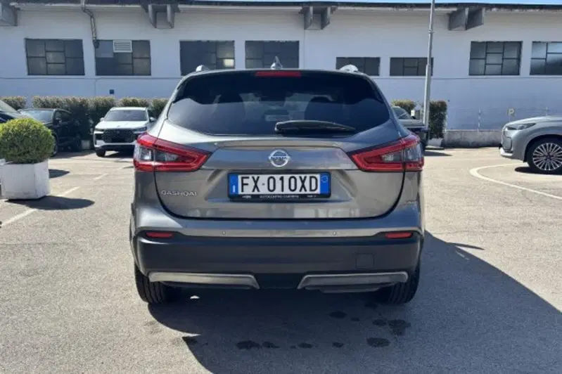 Nissan Qashqai usata a Latina (6)