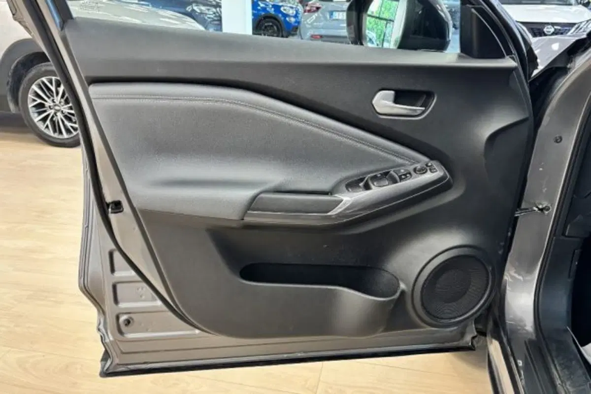 Nissan Juke usata a Latina (12)