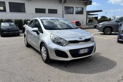 Kia Rio 1.2 CVVT 5p. ECO GPL Active del 2013 usata a Fondi