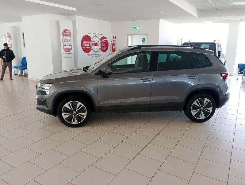 Skoda Karoq usata a Lecce (2)