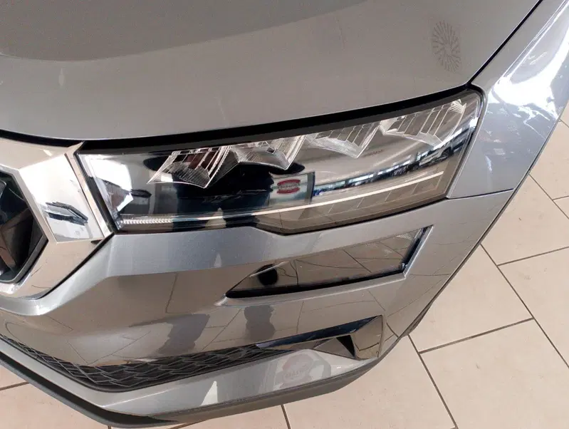 Skoda Karoq usata a Lecce (9)