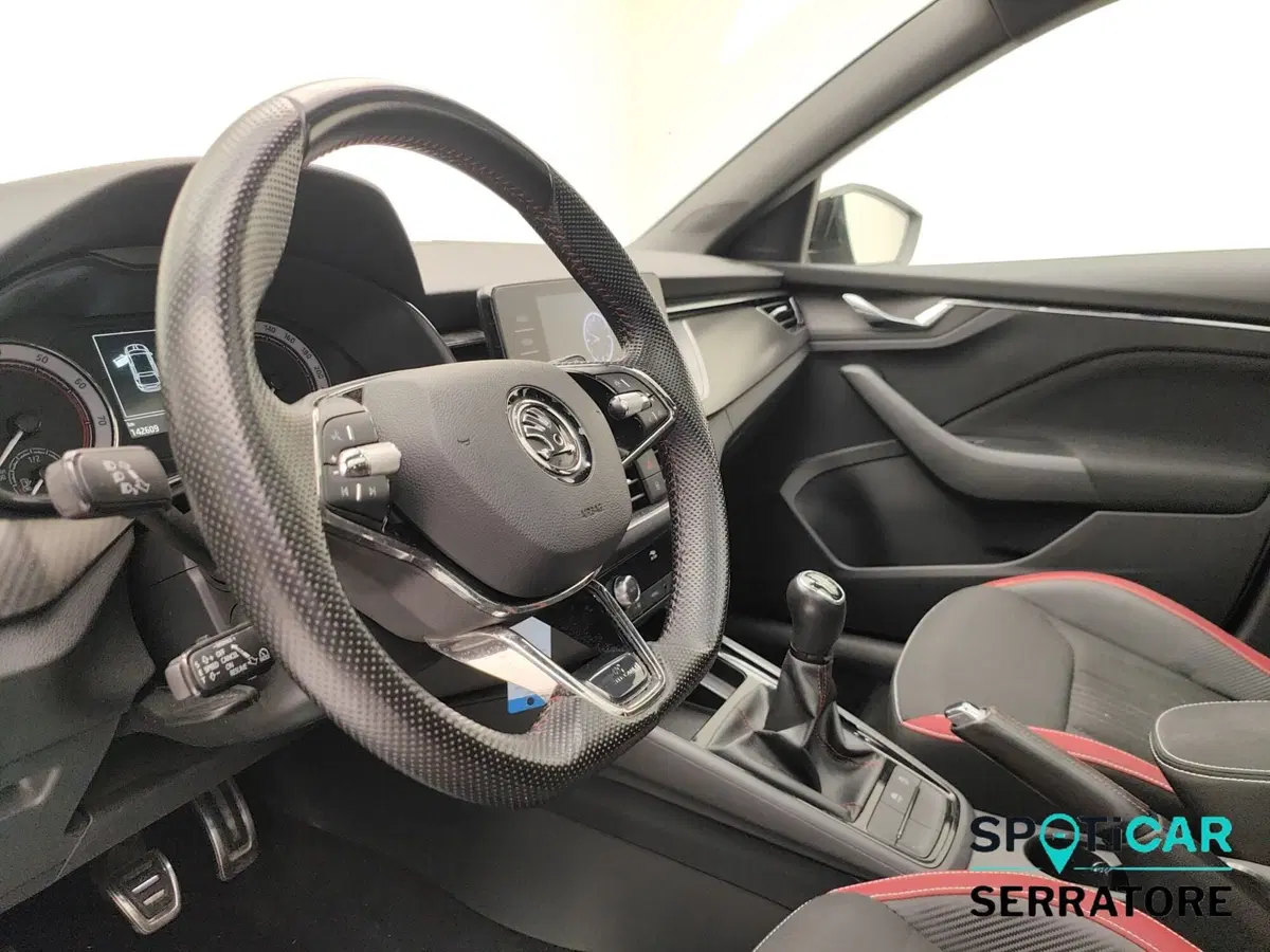 Skoda Scala usata a Como (15)