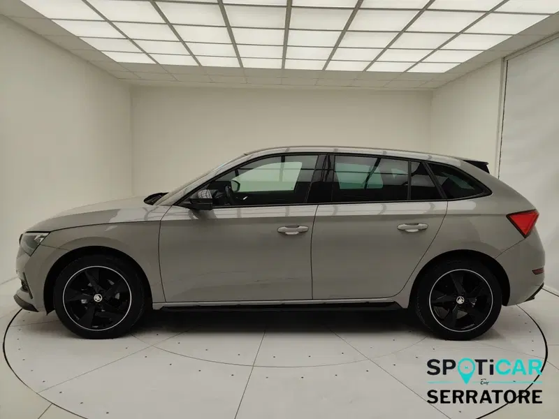 Skoda Scala usata a Como (4)