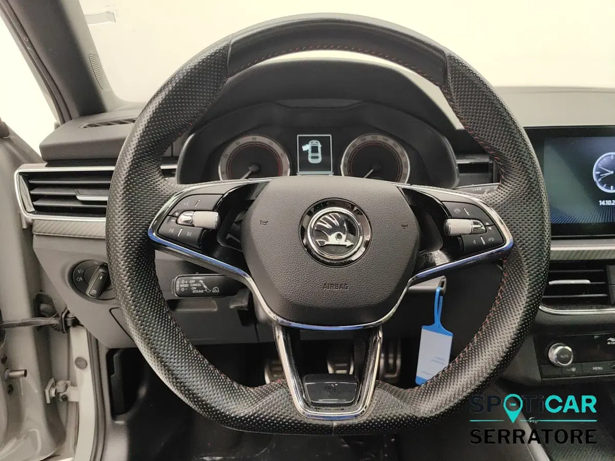 Skoda Scala usata a Como (8)